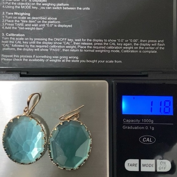 Unsigned Blue Topaz Faceted Glass Round Bezel Drop Earrings 11.8g - Picture 13 of 15